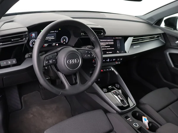 AUDI A3 Sportback (2025) — foto 17 van 18