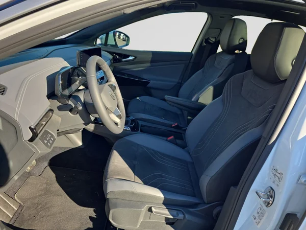 VOLKSWAGEN ID.5 (2025) — foto 18 van 22