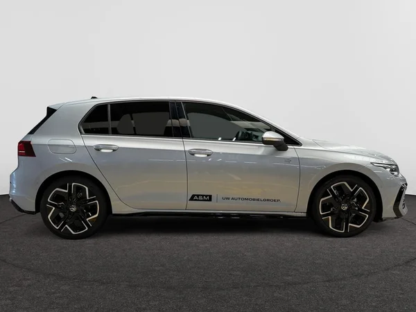 VOLKSWAGEN Golf VIII (2026) — foto 7 van 21