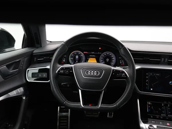 Audi A6 (2020) — foto 31 van 32
