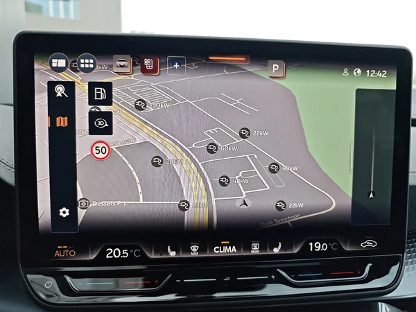 CUPRA Leon SW (2026) — foto 17 van 21
