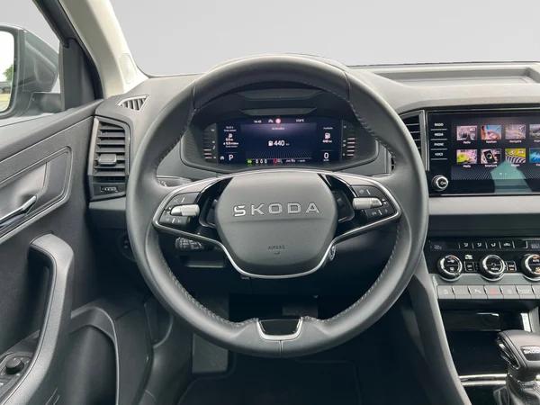 SKODA Karoq (2025) — foto 7 van 24