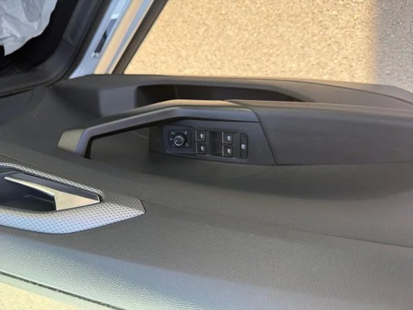 VOLKSWAGEN T-Cross (2022) — foto 7 van 21