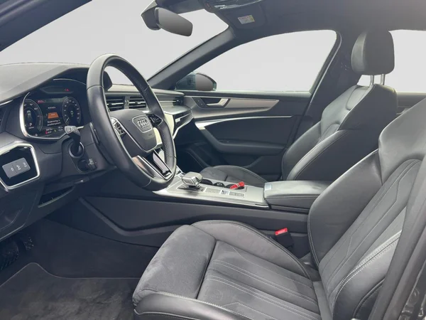 AUDI A6 Avant PHEV (2024) — foto 11 van 24