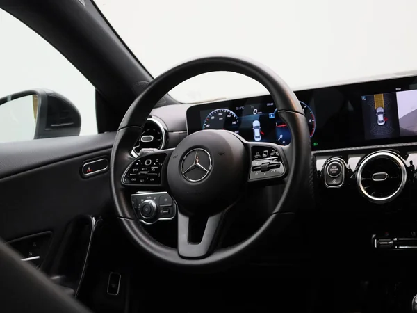 Mercedes-Benz CLA (2020) — foto 30 van 40