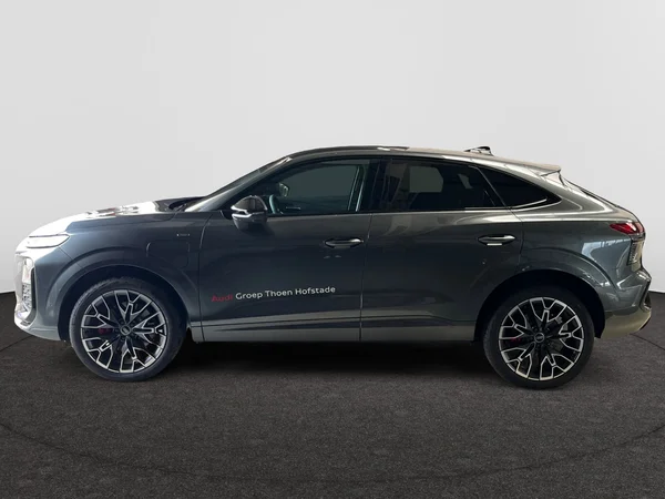 AUDI Q3 Sportback e-hybrid (PHEV) (2025) — foto 12 van 24
