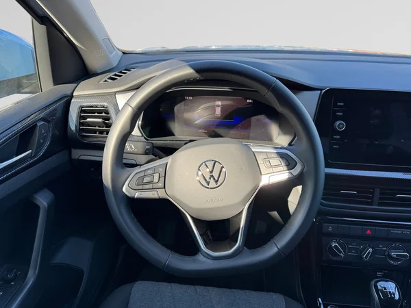 VOLKSWAGEN T-Cross (2024) — foto 3 van 12