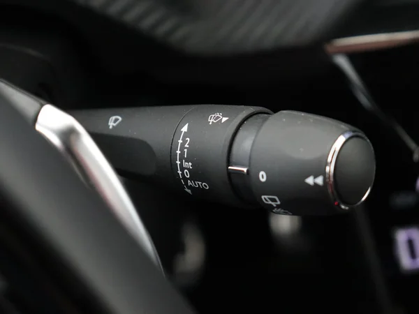 PEUGEOT 208 (2024) — foto 16 van 28