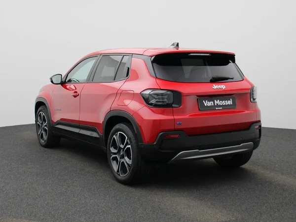 Jeep Avenger (2024) — foto 12 van 42