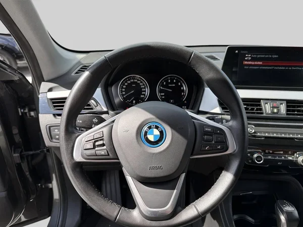 BMW X1 (2022) — foto 2 van 20