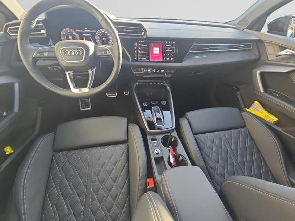 AUDI A3 Alltstreet (2025) — foto 7 van 24