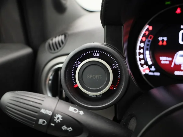 Fiat 500 (2022) — foto 14 van 44
