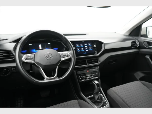VOLKSWAGEN T-Cross (2023) — foto 4 van 23