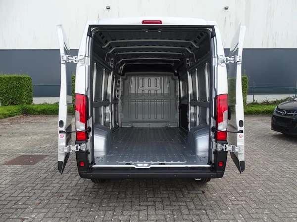 Opel Movano (2025) — foto 3 van 19