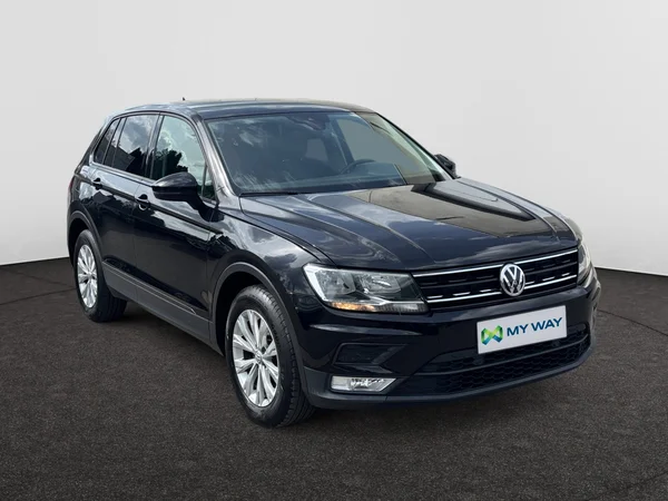 VOLKSWAGEN Tiguan (2016) — foto 11 van 16