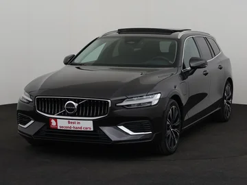VOLVO V60 (2023)