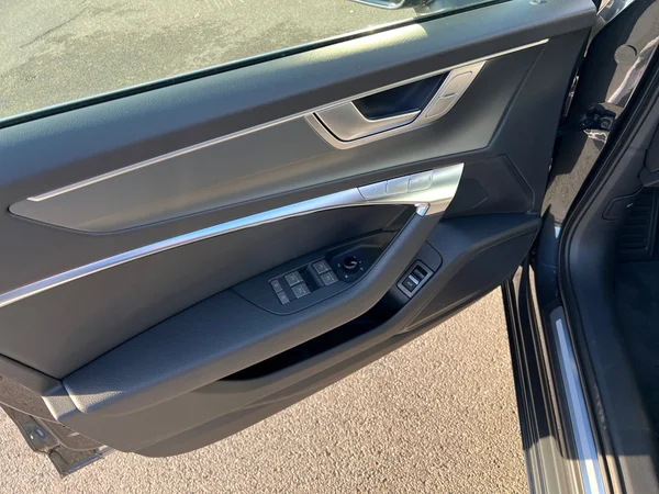 AUDI A6 Avant (2024) — foto 4 van 23