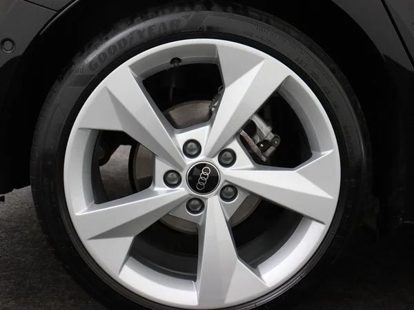 AUDI A3 Sportback (2025) — foto 14 van 18