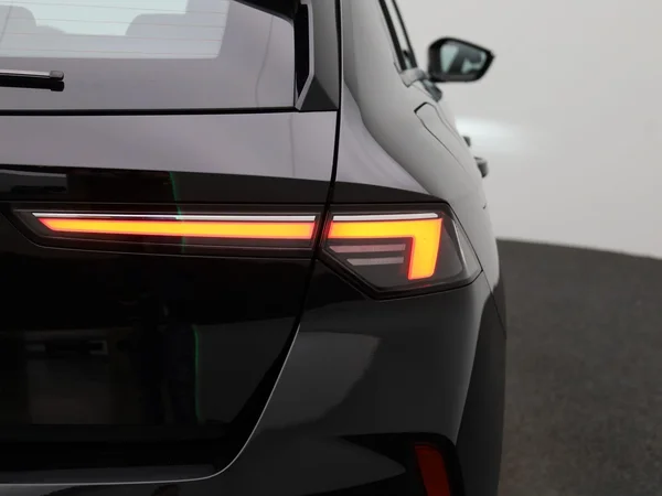 Opel Astra (2023) — foto 26 van 36