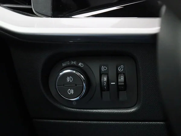 Opel Mokka (2023) — foto 18 van 38