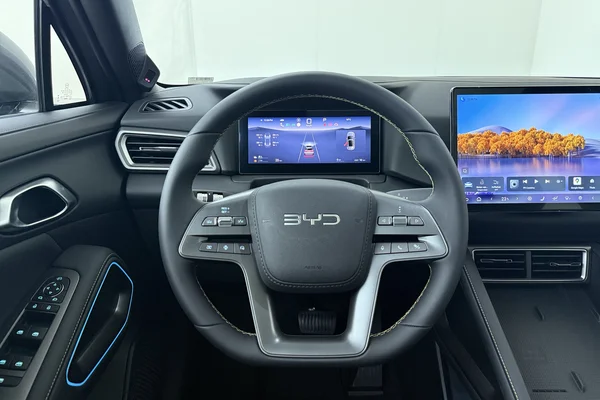 BYD Atto 2 PHEV — foto 2 van 16