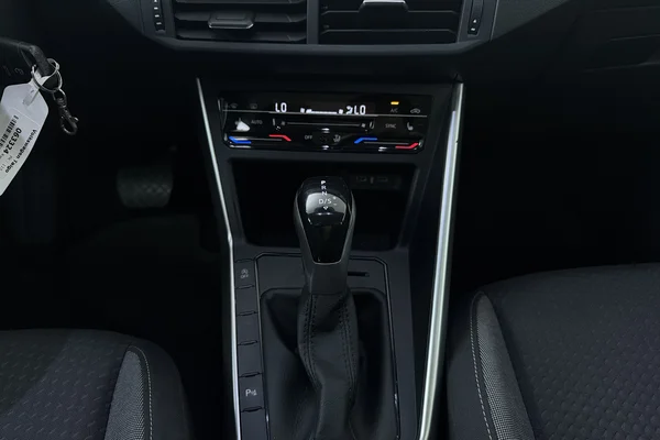 Volkswagen Taigo (2024) — foto 4 van 16