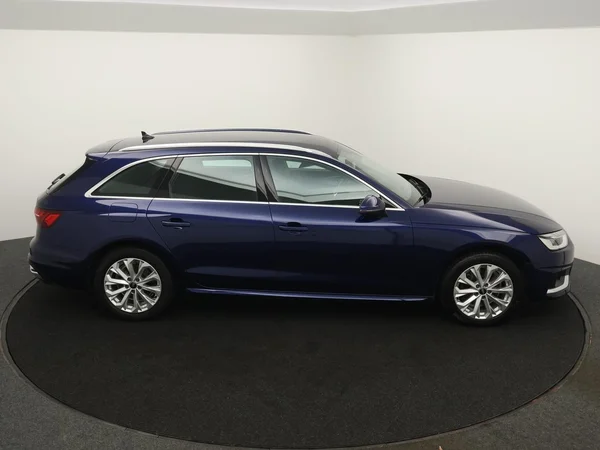 AUDI A4 Avant (2022) — foto 30 van 31