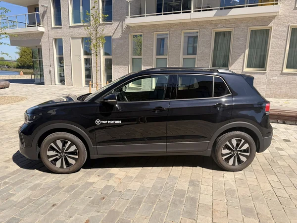 VOLKSWAGEN T-Cross (2025) — foto 6 van 19