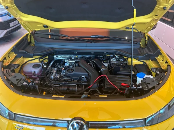 VOLKSWAGEN T-Roc (2026) — foto 15 van 24