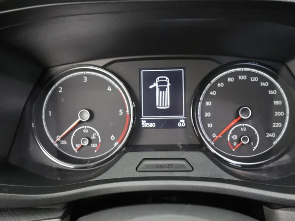 Volkswagen Transporter (2024) — foto 6 van 30