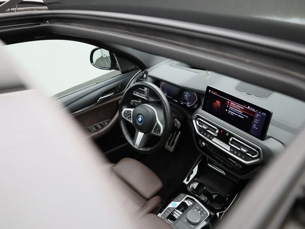 BMW iX3 (2023) — foto 42 van 55