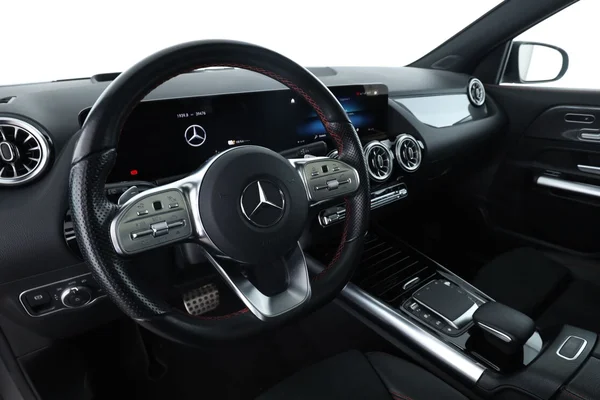 Mercedes-Benz GLA-Klasse (2023) — foto 2 van 16