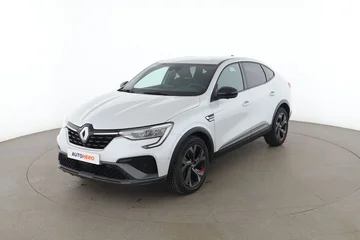 Renault Arkana b2d1df39-a00f-41cf-a609-f0301ec36ada