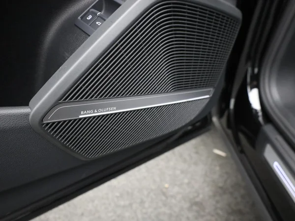 AUDI Q5 Sportback PHEV (2025) — foto 18 van 25
