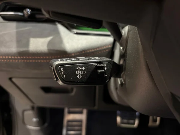 AUDI A6 Avant e-tron (2026) — foto 2 van 16