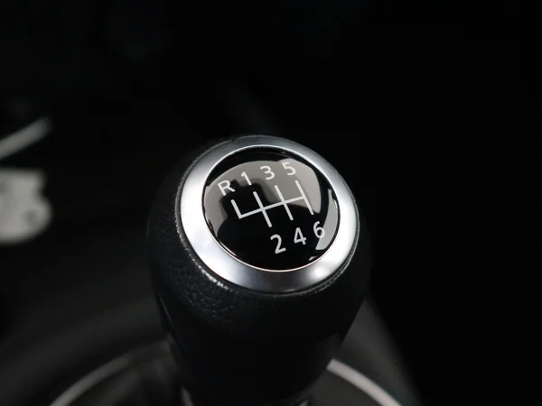 NISSAN Juke (2024) — foto 4 van 27