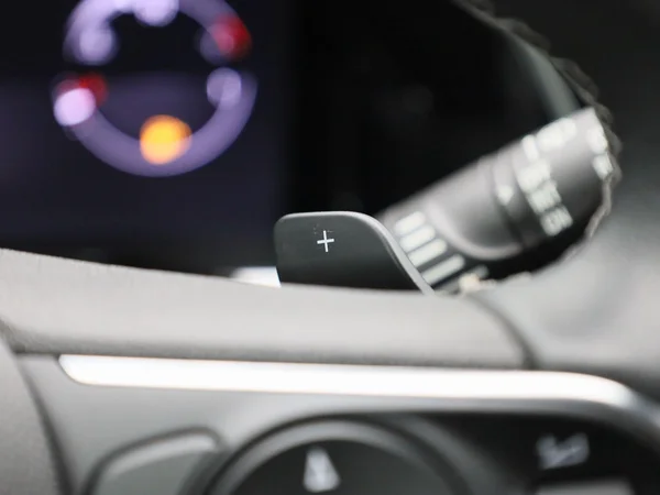 Opel Grandland (2023) — foto 18 van 40