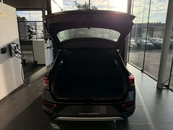 Volkswagen T-Roc (2025) — foto 20 van 22