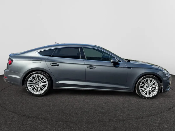 AUDI A5 Sportback (2019) — foto 8 van 19