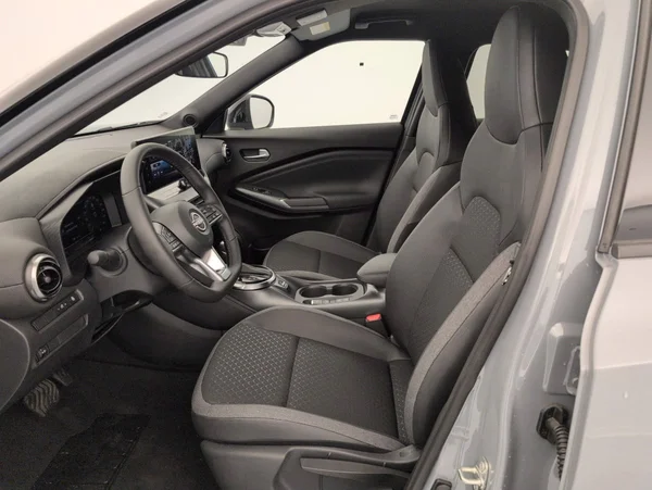 Nissan Juke HEV (2025) — foto 8 van 25