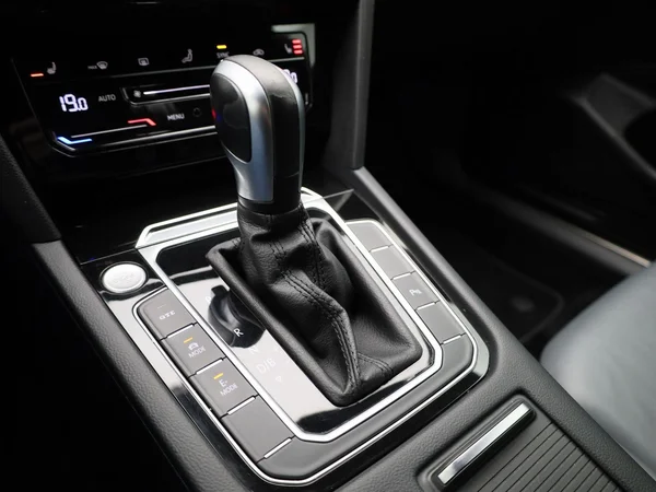 Volkswagen Arteon (2022) — foto 26 van 49