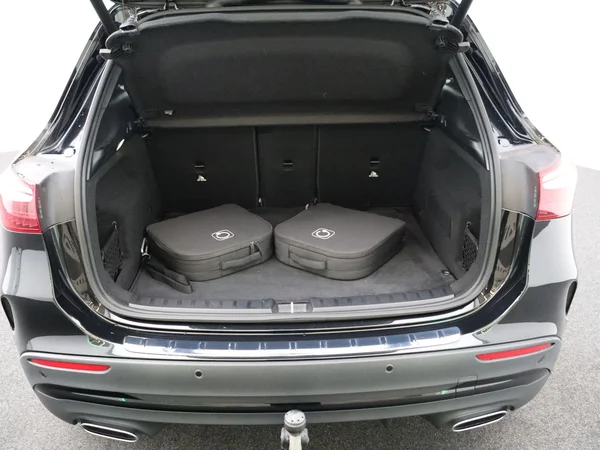 Mercedes-Benz GLA (2024) — foto 20 van 33