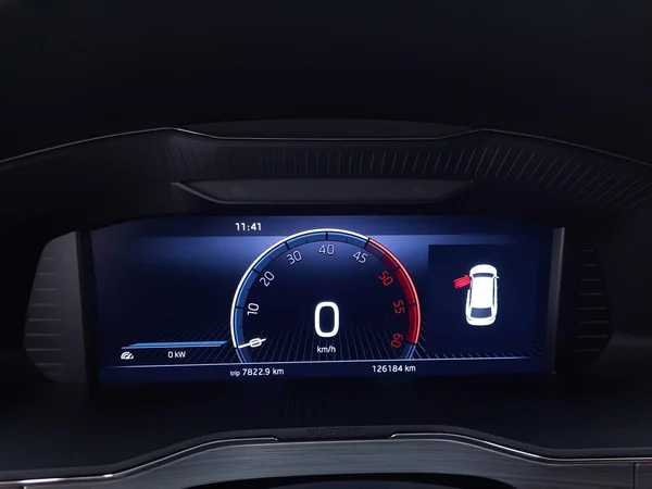 Skoda Superb SW (2022) — foto 4 van 24