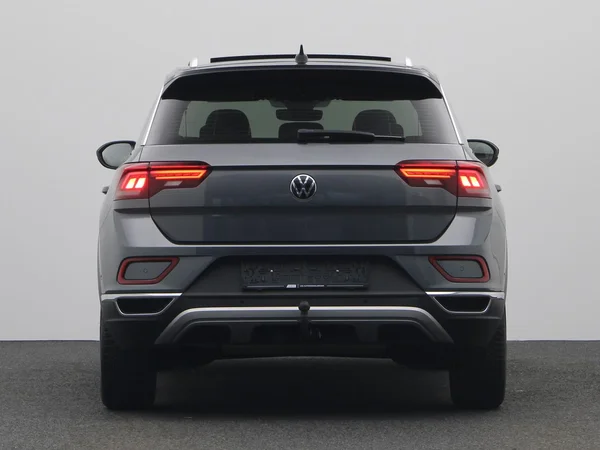 VOLKSWAGEN T-Roc (2022) — foto 19 van 22