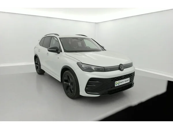 VOLKSWAGEN Tiguan (2025) — foto 23 van 33
