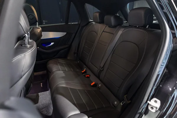 Mercedes-Benz GLC (2022) — foto 38 van 38