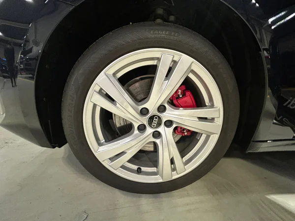 AUDI A5 Avant (2025) — foto 4 van 12