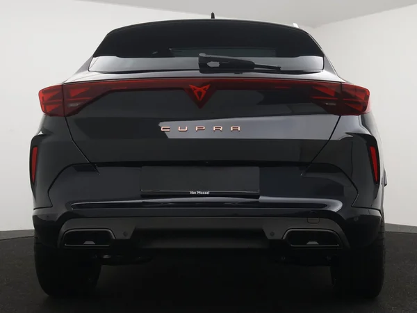 CUPRA Formentor (2025) — foto 21 van 26