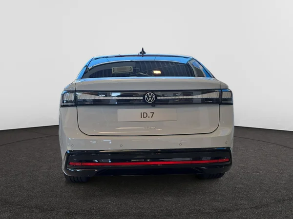 VOLKSWAGEN ID.7 (2024) — foto 16 van 22