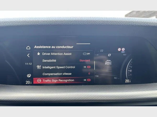 Alfa Romeo Stelvio (2021) — foto 18 van 37